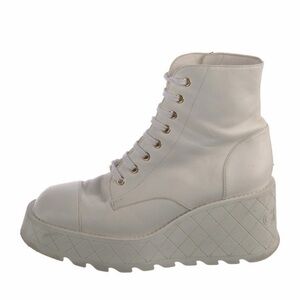 Chanel 2024 interlocking white lamb skin combat boots RARE size 40